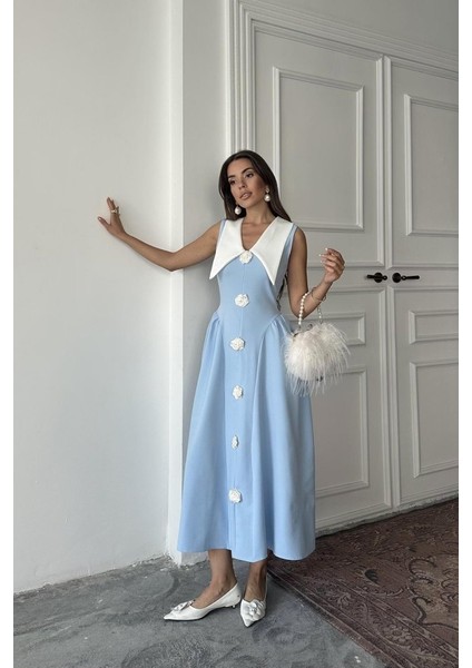 Ipeksi Mavi Gül Detaylı Atlas Elbise