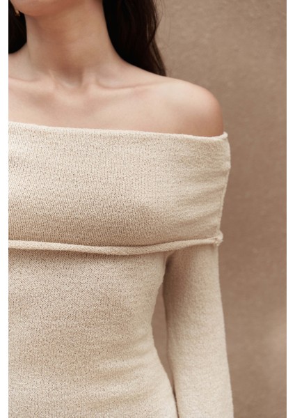 Kirana Carmen Yaka Bej Mini Triko Elbise