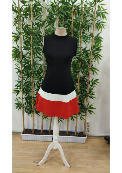 Ipeksi Kadın Sıfır Kol Yarı Balıkçı Yaka Şerit Detaylı Ithal Krep Elbise