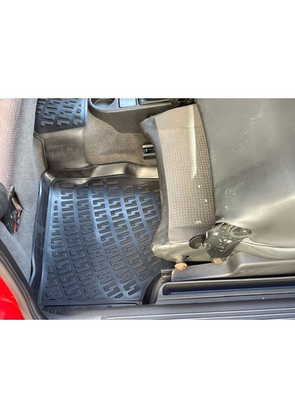 Opel Corsa C 3D Siyah Havuzlu Paspas 2000 ve 2006
