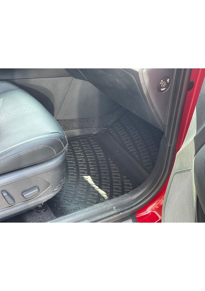 Kia Sportage 3D Siyah Havuzlu Paspas 2022 ve Sonrası modelleri