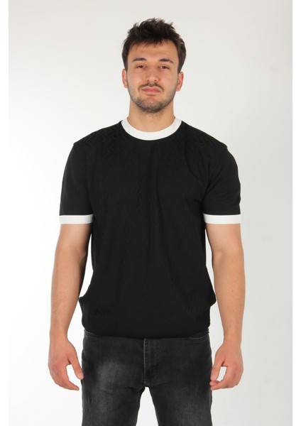 33221 Yaka Kol Ucu Farklı Zikzak Desen Triko T-Shirt fiyatları