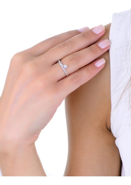 Gümüş Rodyumlu Zirkon Taşlı Kuyruklu Şans Yıldızı Yüzük fiyatları