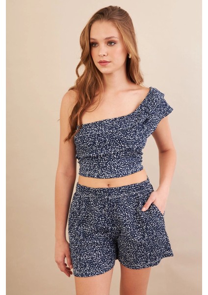 Kadın Lacivert Desenli Crop Şort Takım EV100 fırsatları