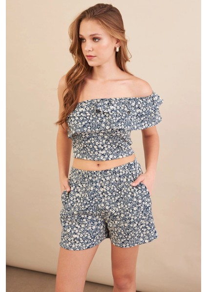 Kadın Ekru-Mavi Desenli Crop Şort Takım EV100
