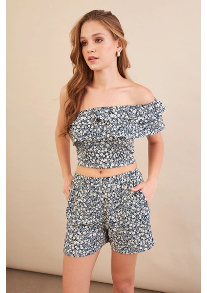 Kadın Ekru-Mavi Desenli Crop Şort Takım EV100 fırsatları