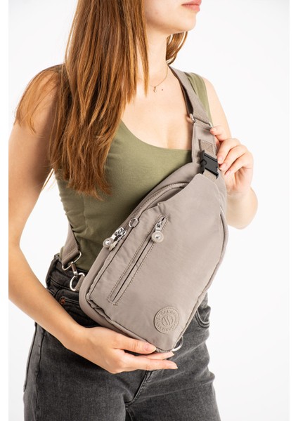 Kadın Krinkıl Kumaş Suya Dayanıklı Çapraz Askılı Vizon Renk Body Bag fiyatları