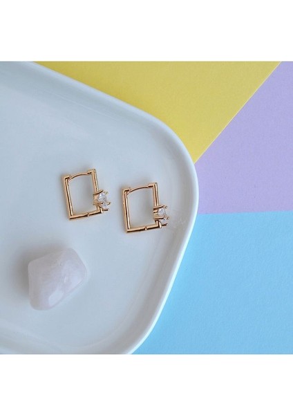 Yıldız Taşlı Kare Küpe Halka Küpe Tektaş Yıldız Detaylı 14 mm fiyatları