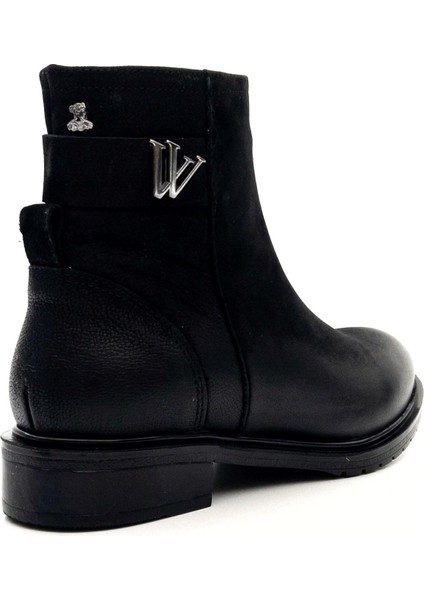 20745K Kadın Hakiki Deri Tokalı Kısa Fermuarlı Bot modelleri