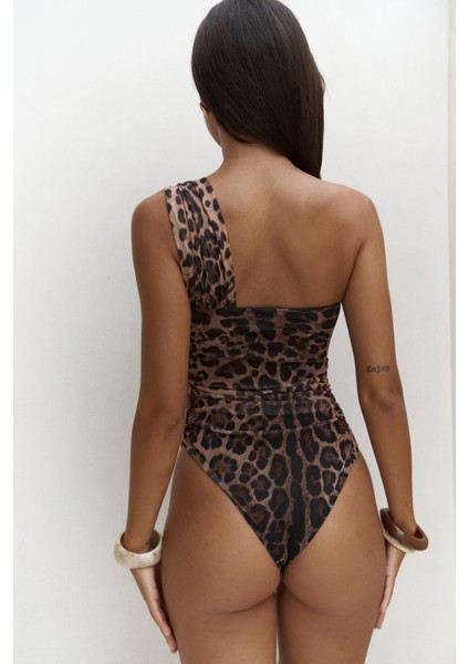Kibetinosella Tek Omuz Leopar Desenli Body fırsatları
