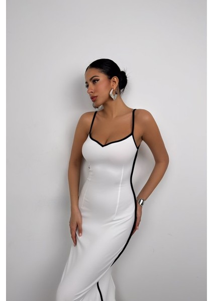 Ipeksi Biye Detay Askılı Kalp Yaka Elbise