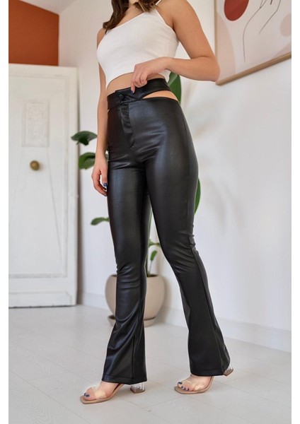 Ipeksi Siyah Bel Detaylı Deri Pantolon