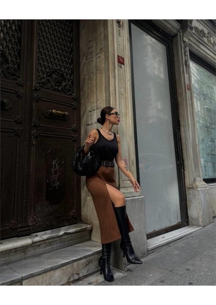 Ipeksi Süet Kalem Etek Yırtmaç Detaylı - Taba