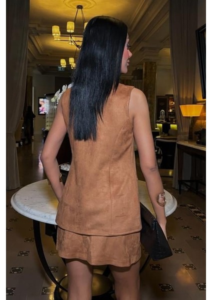 Ipeksi Yelek ve Mini Etekli Içi Astarlı Süet Takım 9998 fırsatları