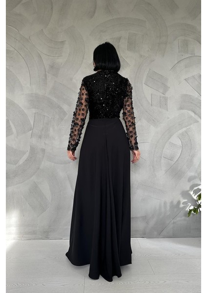 Ipeksi Siyah Kolları Tül Etekli Tulum fırsatları