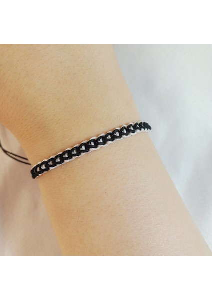 Unisex Taraftar Makrome Örgü Bilekliği, Siyah Beyaz Bileklik, Beşiktaş Taraftar Bilekliği, Beşiktaş Bileklik, Makrome Bileklik, Maç Aksesuarı, Örgü Bileklik, Ip Bileklik fırsatları