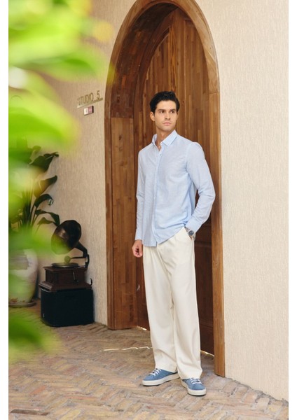 Kure Erkek Gömlek Modern Slim Fit Keten Görünümlü Ince ve Sık Çizgili Doku fiyatları