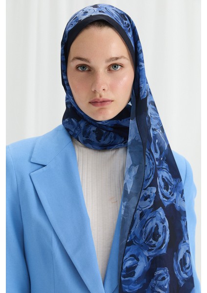 Valeria Ipek Krep Şal - Lacivert fırsatları