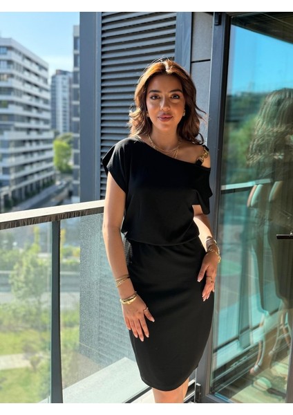Kadın Kısa Kollu Tek Omuz Askı ve Aksesuar Detay Beli Lastikli Krep Elbise 2xl-3xl-Siyah
