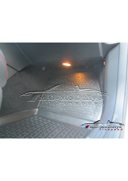 Mercedes C-Serisi W204 3D Siyah Havuzlu Paspas 2006 ve 2014