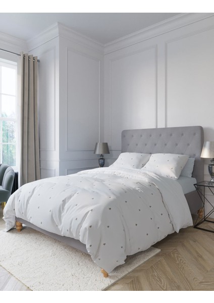 Saf Pamuklu Arı Desenli Nevresim Takımı