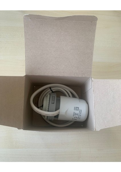 . Termal Kontrol Vana Motoru 230V , Nc-Aktuatör-Yerden Isıtma Valfleri Için-Fan Coil Motorlu Vanaları Için