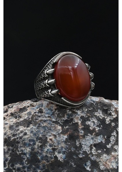 Pençe Figürlü Kırmızı Akik Taşlı 925 Ayar Gümüş Yüzük 902053 fırsatları