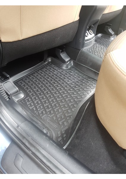 Kıa Sportage Iv 3D Siyah Havuzlu Paspas 2016 ve 2021