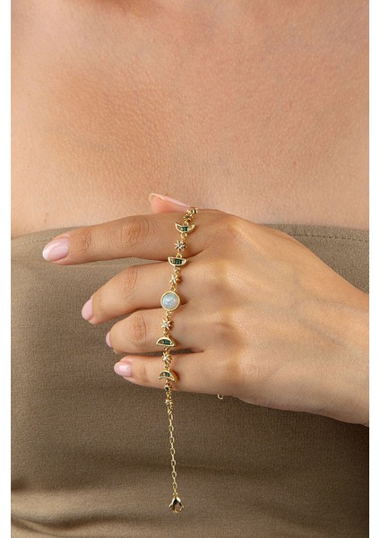 Altın Renkli Bebek Mavisi Opal Taşlı Ay ve Yıldız Motifli Ince Ataş Bileklik fiyatları