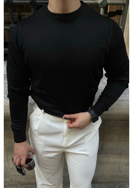 Erkek Standart Fit Normal Kesim Bisiklet Yaka Triko Kazak