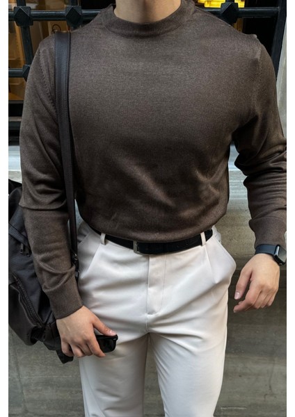 Erkek Standart Fit Normal Kesim Bisiklet Yaka Triko Kazak indirimleri