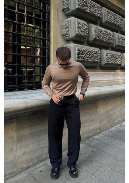 Erkek Standart Fit Normal Kesim Bisiklet Yaka Triko Kazak fiyatları