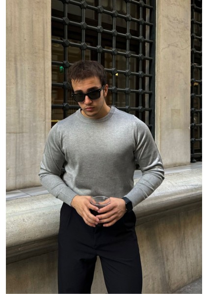 Erkek Standart Fit Normal Kesim Bisiklet Yaka Triko Kazak modelleri