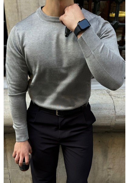 Erkek Standart Fit Normal Kesim Bisiklet Yaka Triko Kazak indirimleri