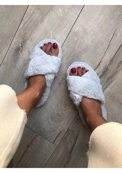 Kadın Tüylü Ev Terliği Çapraz