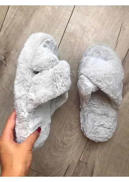 Kadın Tüylü Ev Terliği Çapraz fiyatları