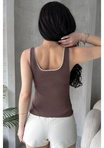 2'li Ekonomik Paket Nakış Detaylı %100 Pamuklu Kalın Askılı Bluz Atlet modelleri