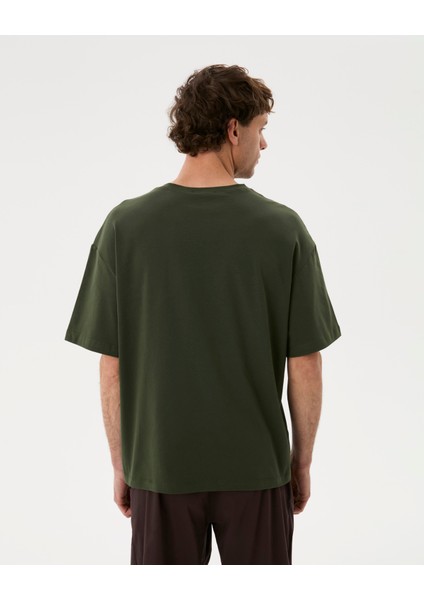 Erkek Haki Oversize T-Shirt - Organik Pamuk, Düşük Omuz, Geniş Kalıp, Bisiklet Yaka, Spor Görünüm fiyatları