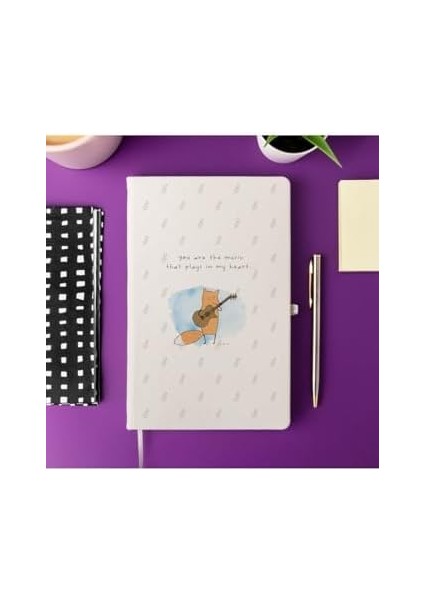 Sen Kalbimde Çalan Müziksin Mottolu Minimal Tasarımlı Çizgili Not Defteri 13 cm x 21 cm 100 Yaprak modelleri