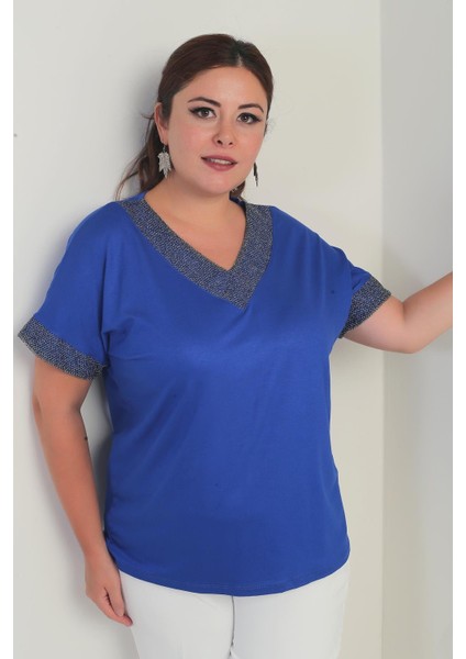 Kadın Yaka ve Kol Ucu Simli File Detaylı Büyük Beden Bluz