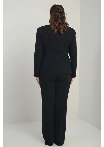 Kadın Beşgen Yaka Kolsuz Dantel Bluz Tek Düğmeli Ceket Palazzo Pantolon Astarlı Pul Detaylı Büyük Beden 3'lü Takım indirimleri