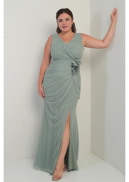 Kadın Ön Arka V Yaka Astarlı Önü Dapeli 3 Boyut Çiçekli Büyük Beden Tül Uzun Elbise