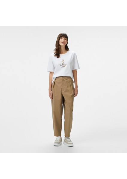 Kadın Beyaz Regular Fit Nakışlı T-Shirt modelleri