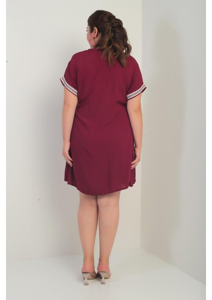 Kadın Yaka-Kol Zigzag Şerit Detaylı Büyük Beden Elbise fırsatları