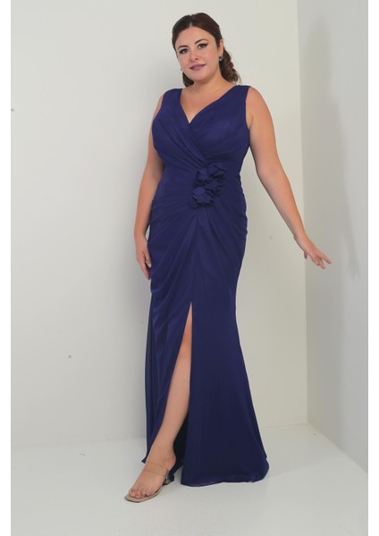 Kadın Ön Arka V Yaka Astarlı Önü Dapeli 3 Boyut Çiçekli Büyük Beden Tül Uzun Elbise