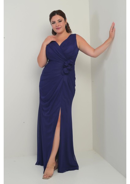 Kadın Ön Arka V Yaka Astarlı Önü Dapeli 3 Boyut Çiçekli Büyük Beden Tül Uzun Elbise fiyatları