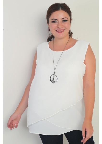 Kadın Üstü Şifon Kolsuz Büyük Beden Bluz