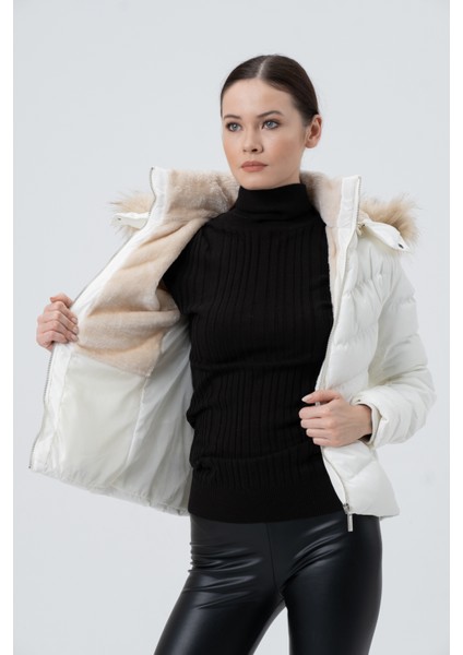 Kadın Mont Beste Çıkabilir Kapüşonlu Kürk Astarlı Şişme Kadın Mont fırsatları