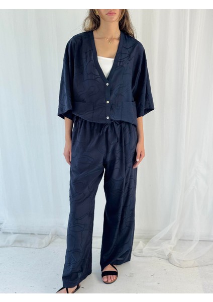 Tasarım Şort Astarlı Bol Pantolon Kadın Koyu Lacivert fırsatları