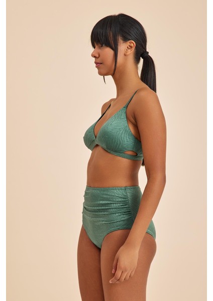Bali Yeşil Dolgusuz Pedli Üçgen Toparlayıcı Bikini Takım fiyatları